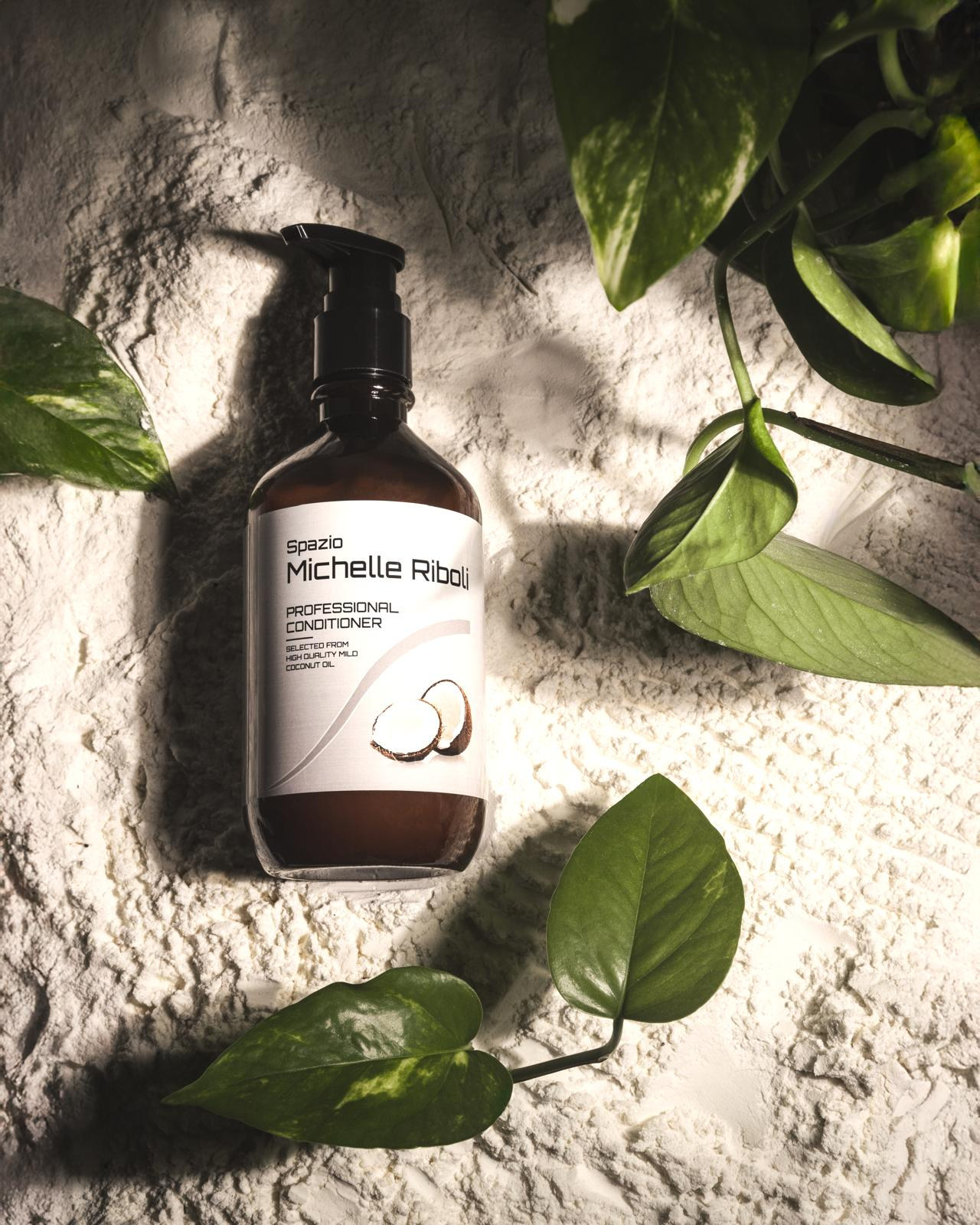 Professional Conditioner Spazio Michelle Riboli all'olio di cocco